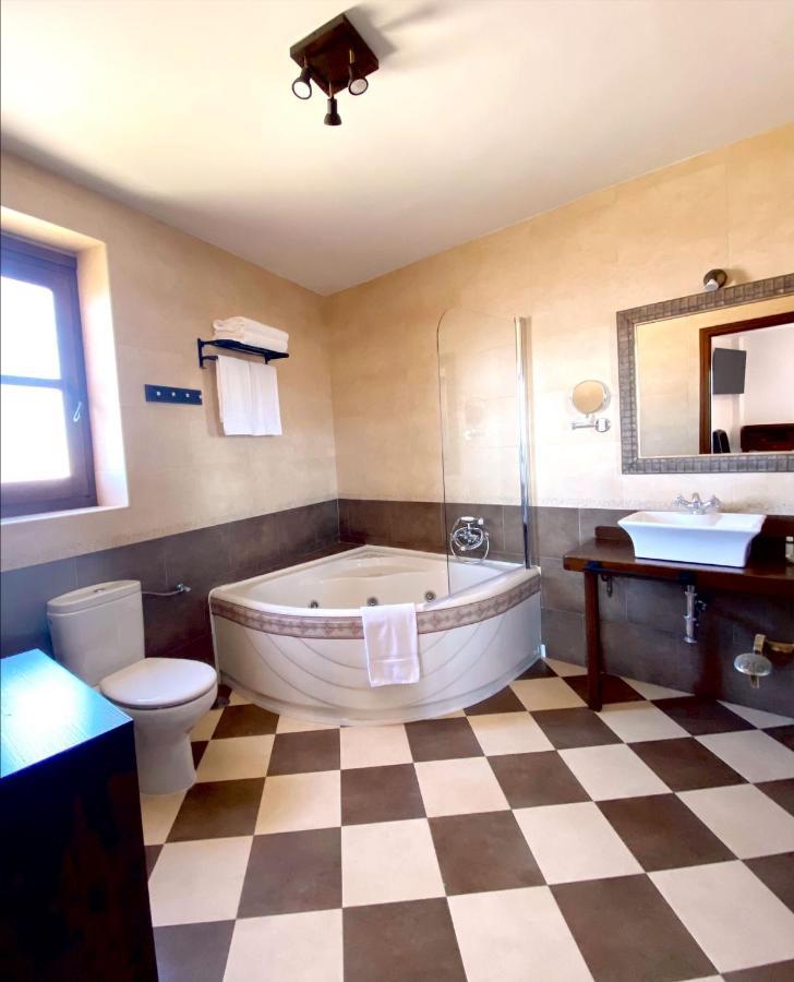 Hotel Rural Candela Y Plata Puerto de Béjar Екстериор снимка