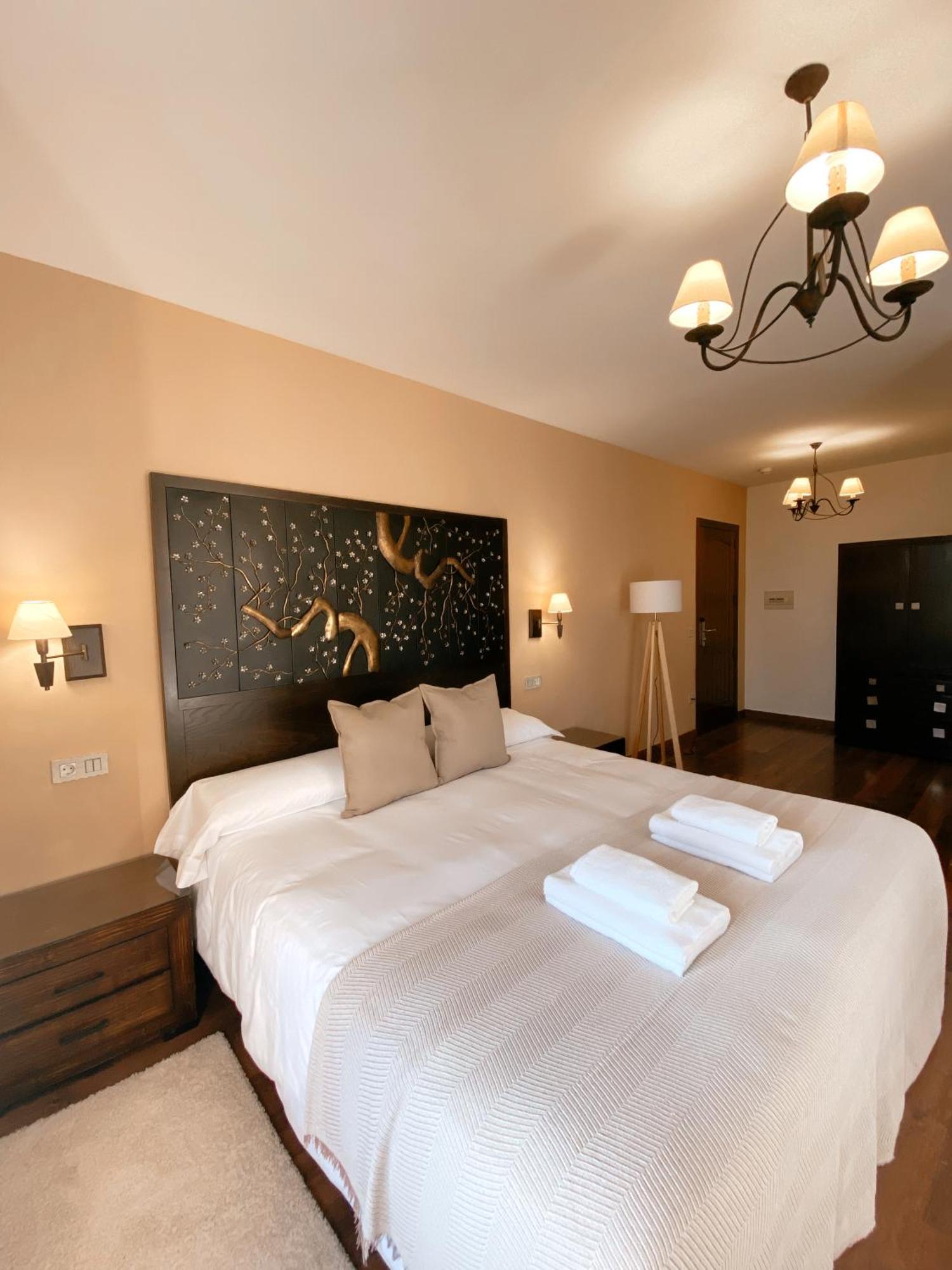 Hotel Rural Candela Y Plata Puerto de Béjar Екстериор снимка