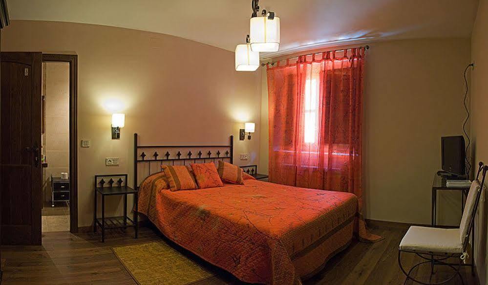 Hotel Rural Candela Y Plata Puerto de Béjar Екстериор снимка